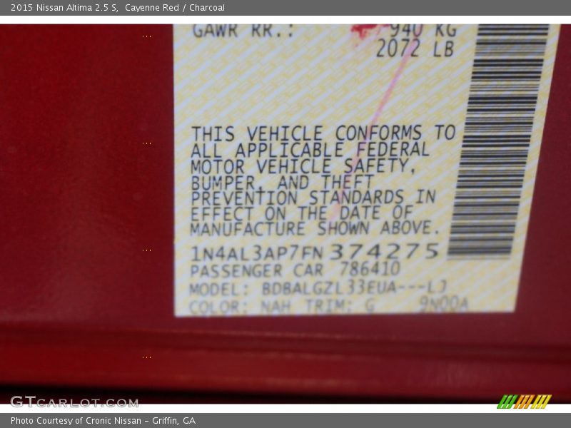 Cayenne Red / Charcoal 2015 Nissan Altima 2.5 S