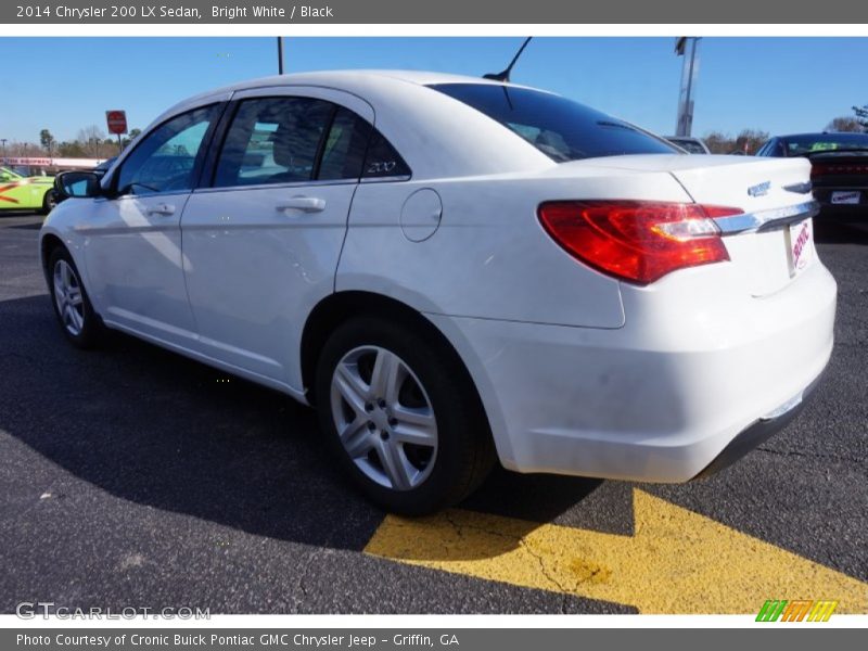 Bright White / Black 2014 Chrysler 200 LX Sedan