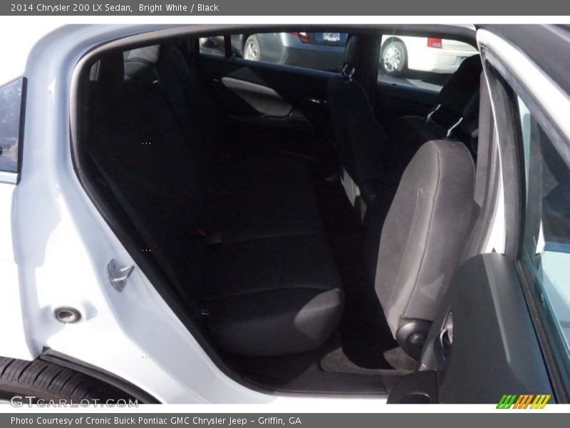 Bright White / Black 2014 Chrysler 200 LX Sedan