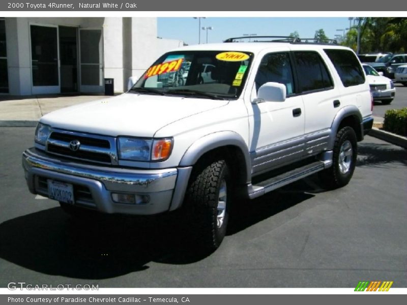 Natural White / Oak 2000 Toyota 4Runner