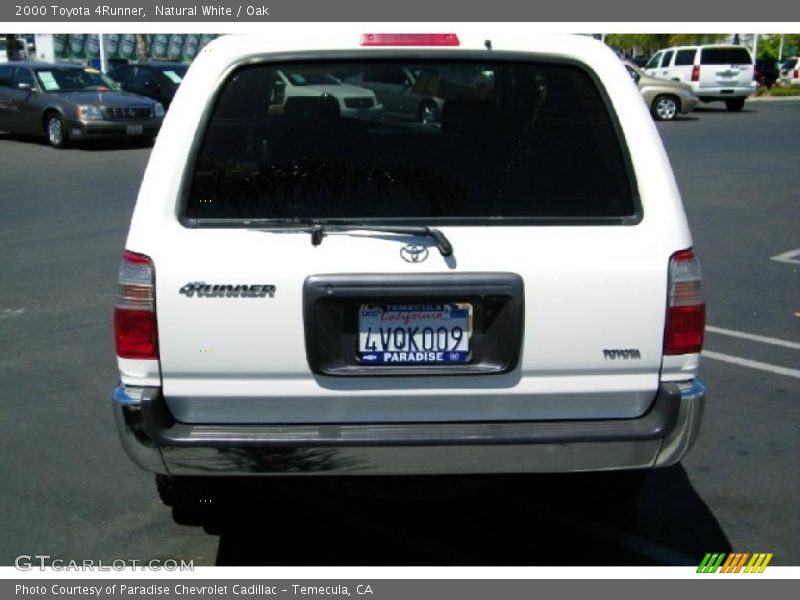 Natural White / Oak 2000 Toyota 4Runner