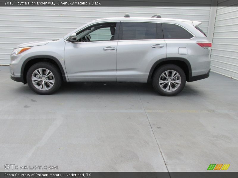 Silver Sky Metallic / Black 2015 Toyota Highlander XLE