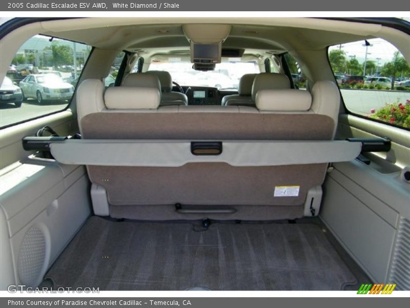 White Diamond / Shale 2005 Cadillac Escalade ESV AWD