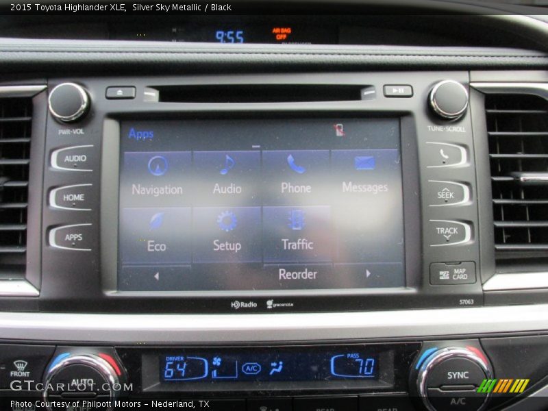 Silver Sky Metallic / Black 2015 Toyota Highlander XLE