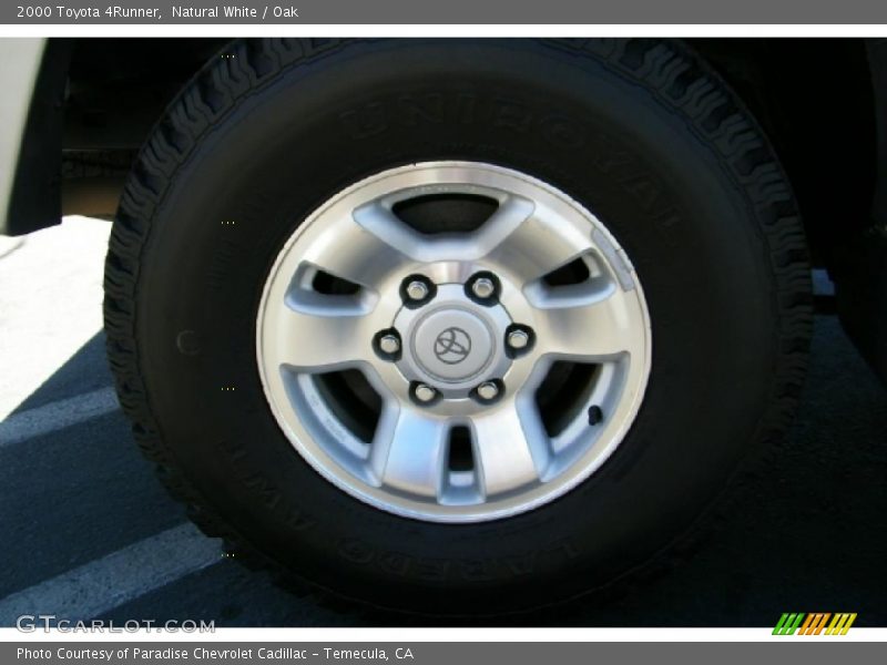 Natural White / Oak 2000 Toyota 4Runner