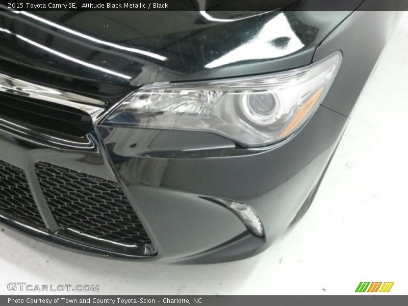 Attitude Black Metallic / Black 2015 Toyota Camry SE