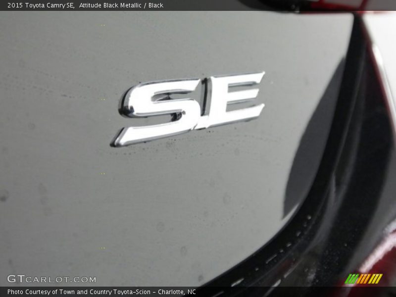 Attitude Black Metallic / Black 2015 Toyota Camry SE