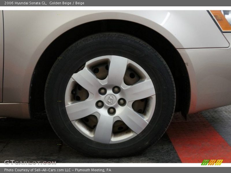 Golden Beige / Beige 2006 Hyundai Sonata GL