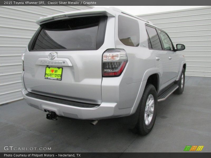 Classic Silver Metallic / Graphite 2015 Toyota 4Runner SR5