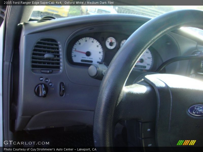 Oxford White / Medium Dark Flint 2005 Ford Ranger Edge SuperCab 4x4