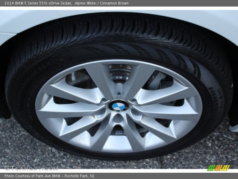 Alpine White / Cinnamon Brown 2014 BMW 5 Series 550i xDrive Sedan