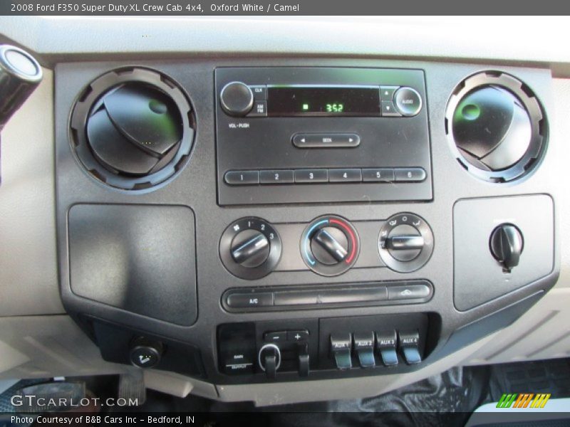 Oxford White / Camel 2008 Ford F350 Super Duty XL Crew Cab 4x4