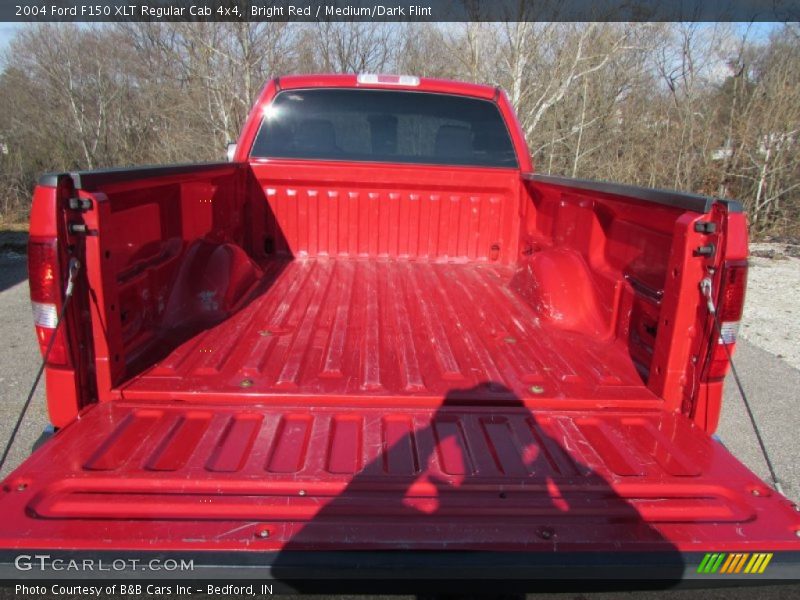 Bright Red / Medium/Dark Flint 2004 Ford F150 XLT Regular Cab 4x4