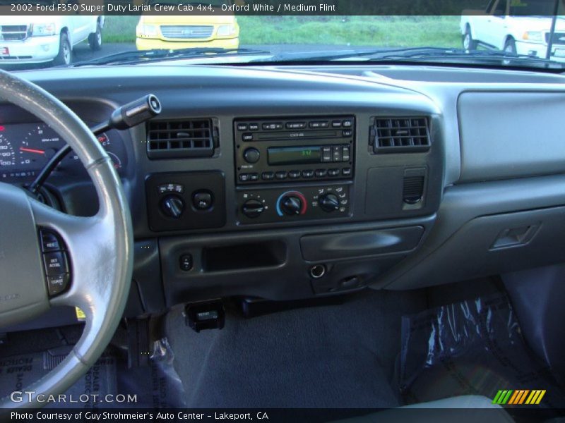 Oxford White / Medium Flint 2002 Ford F350 Super Duty Lariat Crew Cab 4x4