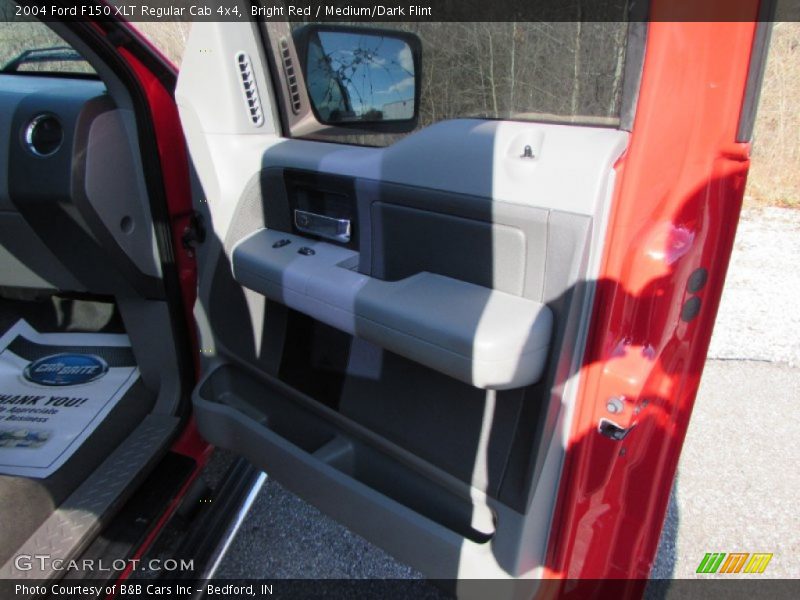 Bright Red / Medium/Dark Flint 2004 Ford F150 XLT Regular Cab 4x4