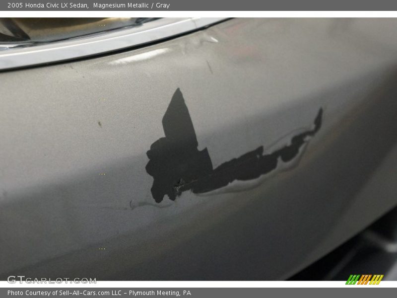 Magnesium Metallic / Gray 2005 Honda Civic LX Sedan