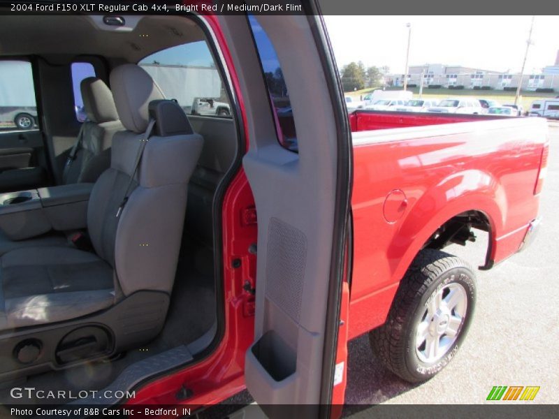 Bright Red / Medium/Dark Flint 2004 Ford F150 XLT Regular Cab 4x4