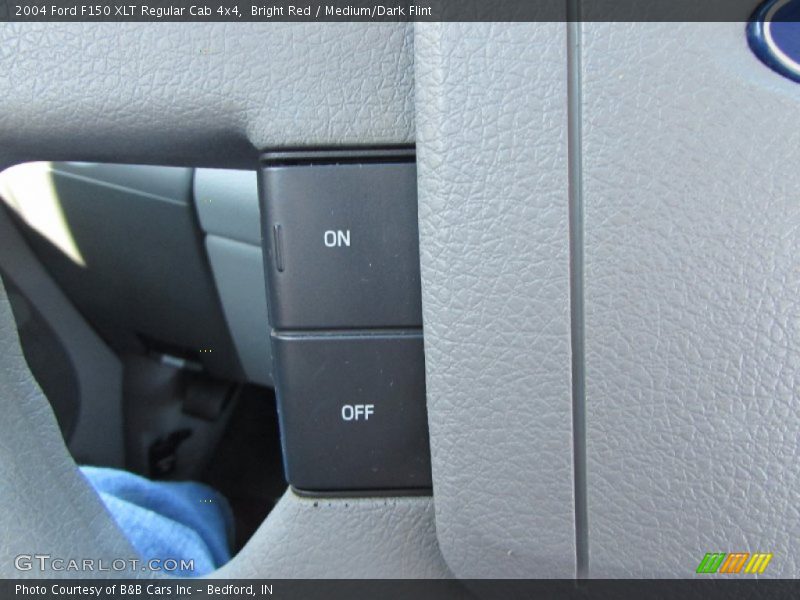 Bright Red / Medium/Dark Flint 2004 Ford F150 XLT Regular Cab 4x4