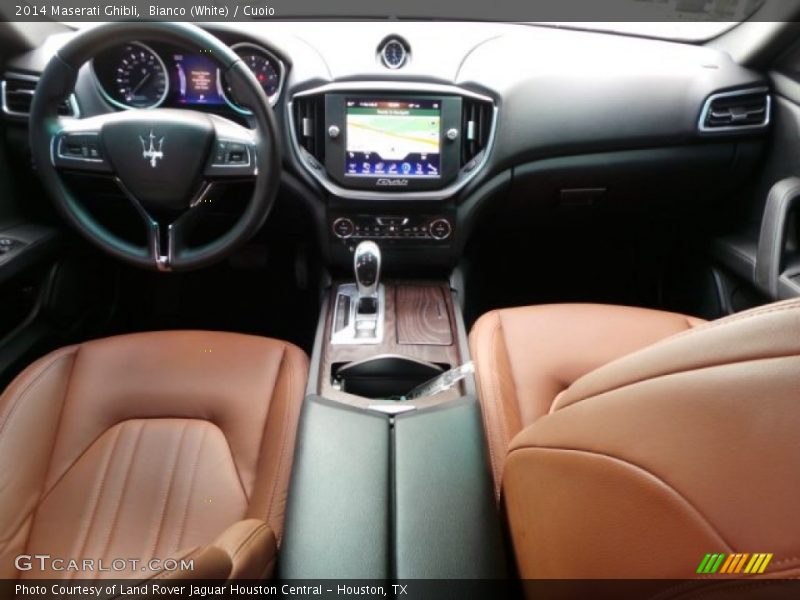 Bianco (White) / Cuoio 2014 Maserati Ghibli