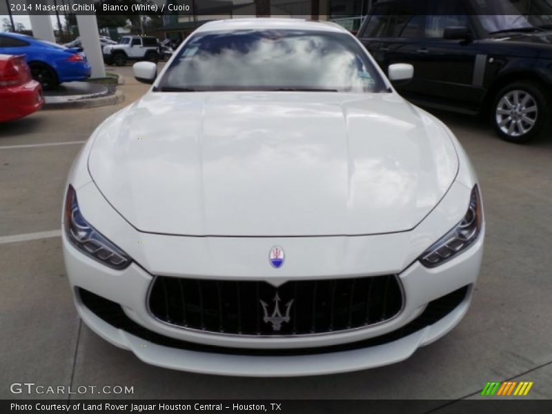Bianco (White) / Cuoio 2014 Maserati Ghibli