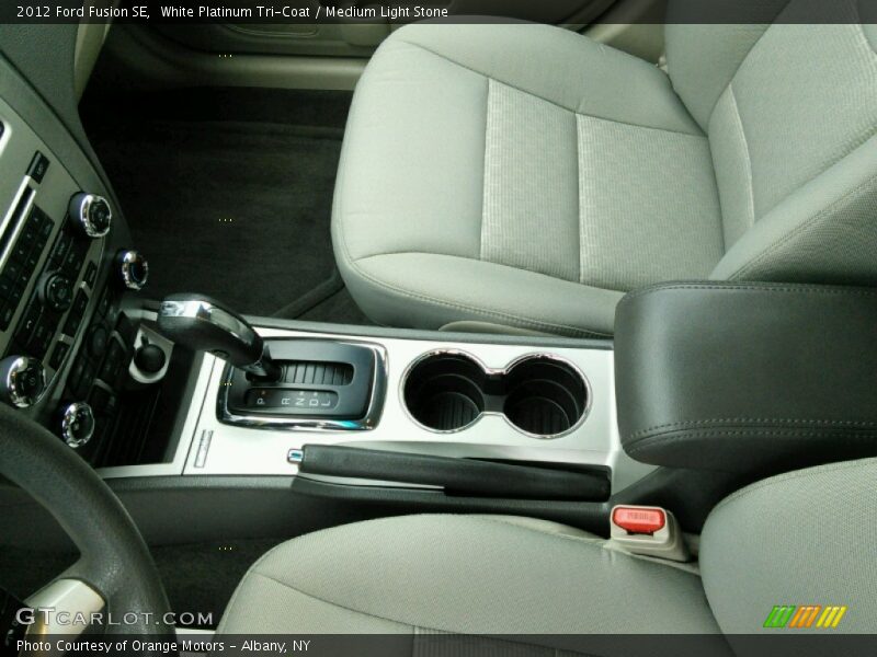 White Platinum Tri-Coat / Medium Light Stone 2012 Ford Fusion SE