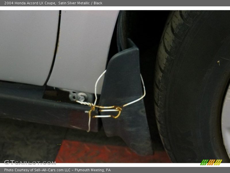 Satin Silver Metallic / Black 2004 Honda Accord LX Coupe