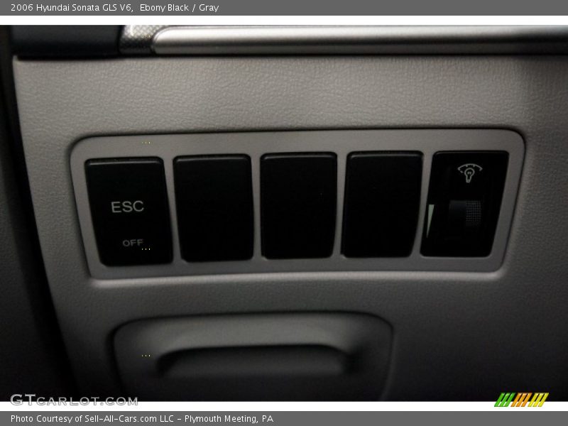 Ebony Black / Gray 2006 Hyundai Sonata GLS V6