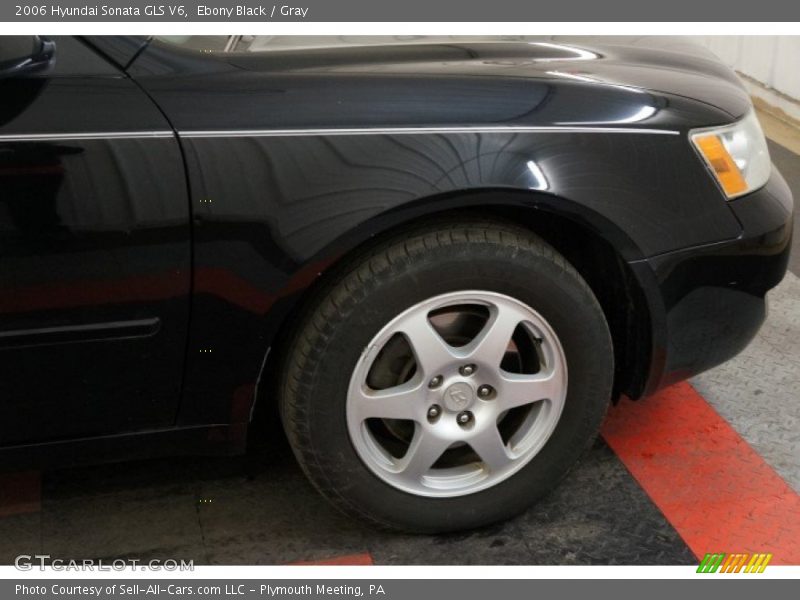 Ebony Black / Gray 2006 Hyundai Sonata GLS V6