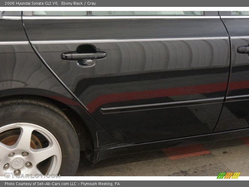 Ebony Black / Gray 2006 Hyundai Sonata GLS V6