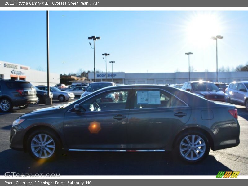 Cypress Green Pearl / Ash 2012 Toyota Camry XLE