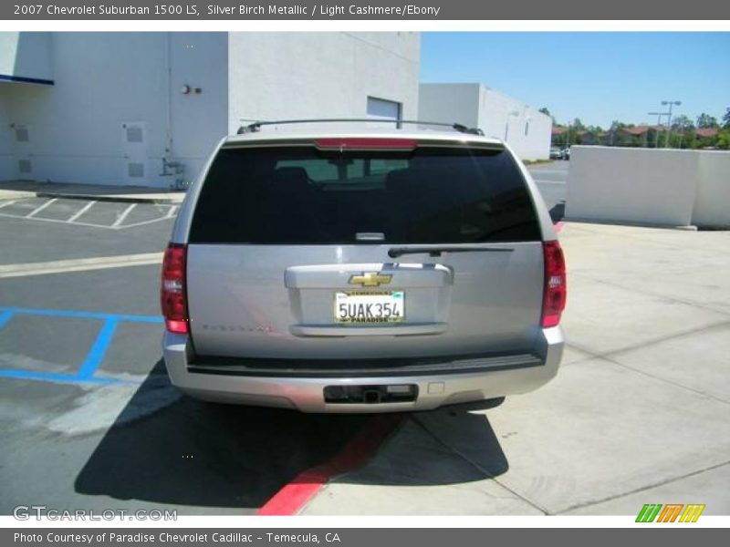 Silver Birch Metallic / Light Cashmere/Ebony 2007 Chevrolet Suburban 1500 LS