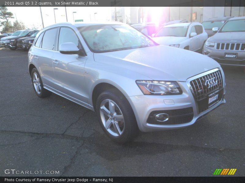 Ice Silver Metallic / Black 2011 Audi Q5 3.2 quattro