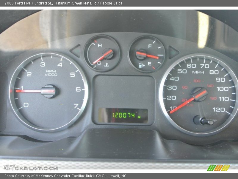 Titanium Green Metallic / Pebble Beige 2005 Ford Five Hundred SE