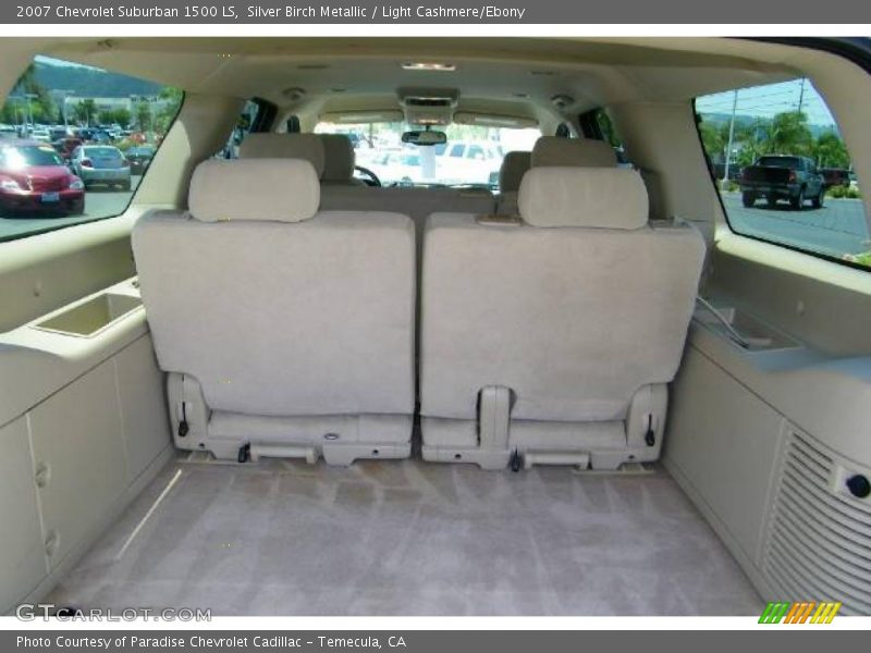 Silver Birch Metallic / Light Cashmere/Ebony 2007 Chevrolet Suburban 1500 LS
