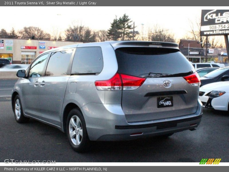 Silver Sky Metallic / Light Gray 2011 Toyota Sienna V6