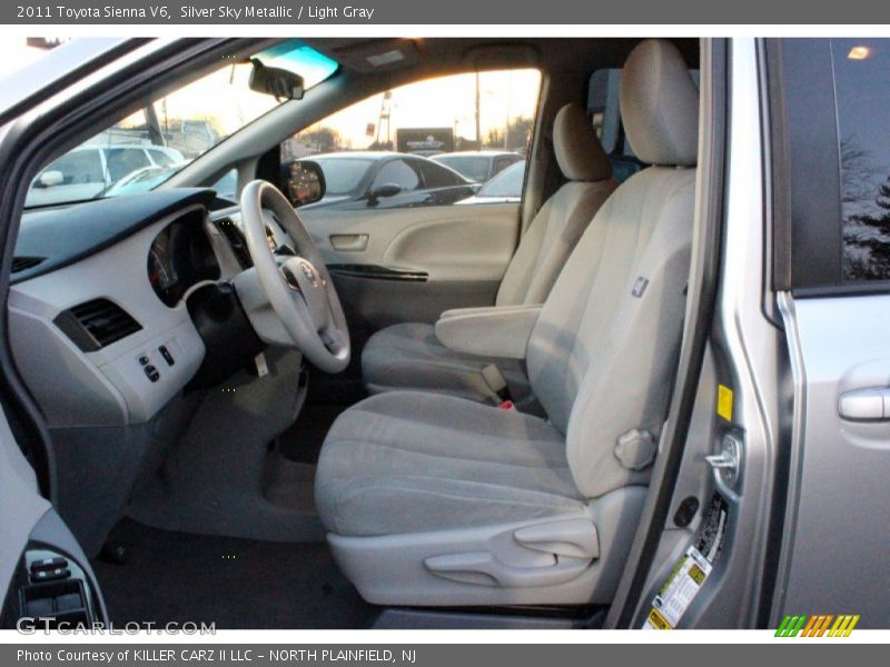 Front Seat of 2011 Sienna V6
