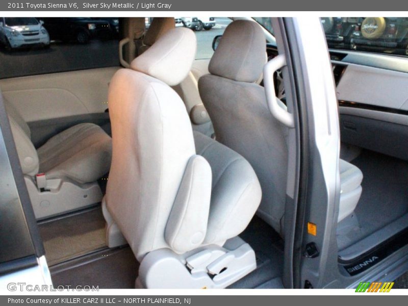Silver Sky Metallic / Light Gray 2011 Toyota Sienna V6