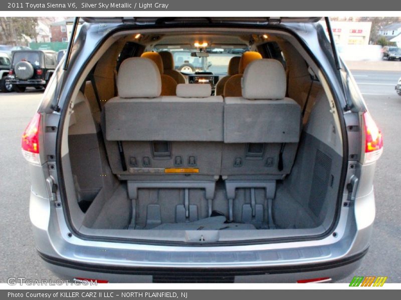 Silver Sky Metallic / Light Gray 2011 Toyota Sienna V6