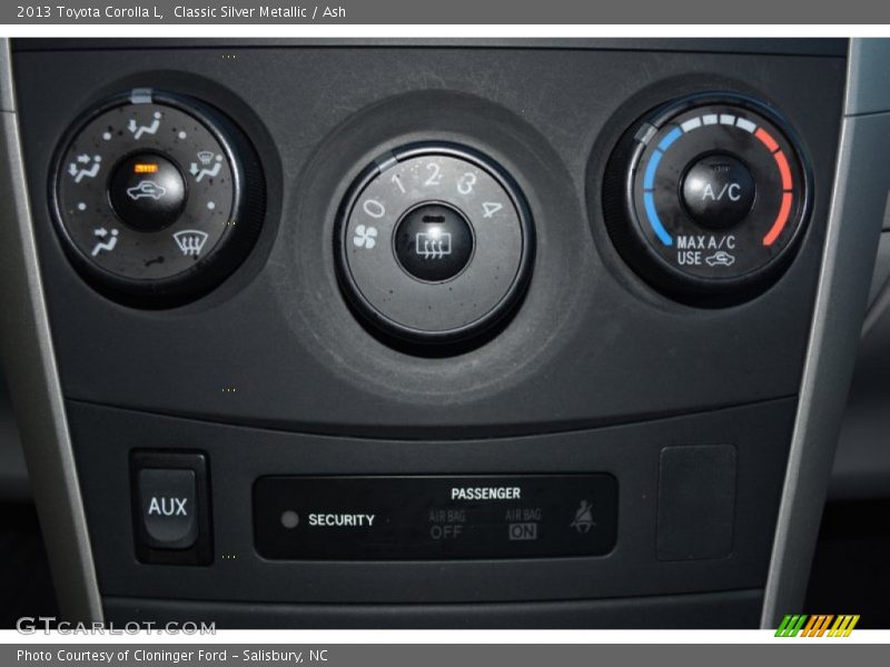 Classic Silver Metallic / Ash 2013 Toyota Corolla L
