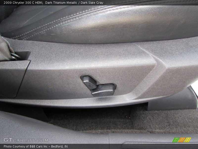 Dark Titanium Metallic / Dark Slate Gray 2009 Chrysler 300 C HEMI