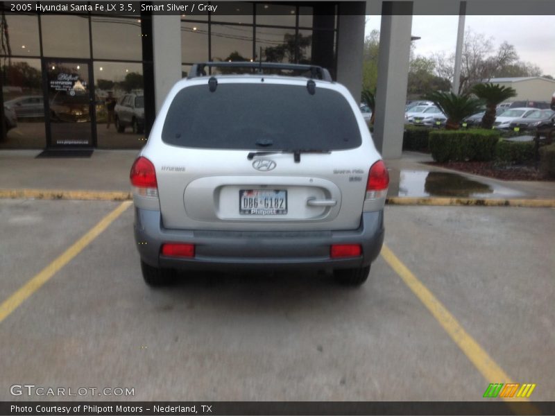 Smart Silver / Gray 2005 Hyundai Santa Fe LX 3.5