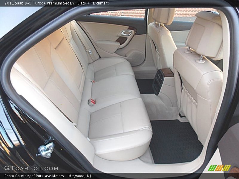 Black / Parchment 2011 Saab 9-5 Turbo4 Premium Sedan