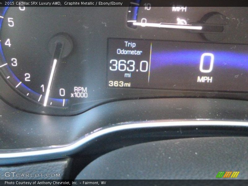 Graphite Metallic / Ebony/Ebony 2015 Cadillac SRX Luxury AWD