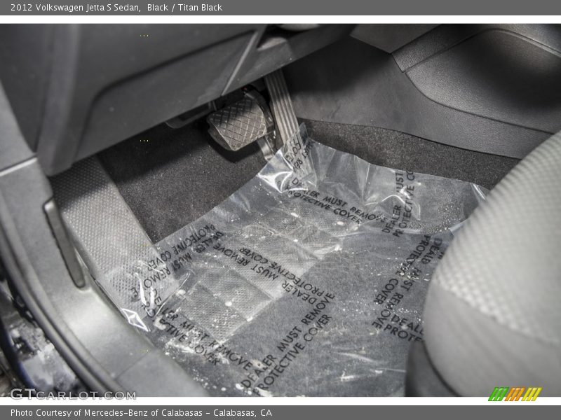 Black / Titan Black 2012 Volkswagen Jetta S Sedan