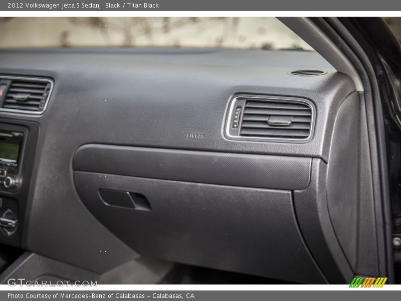 Black / Titan Black 2012 Volkswagen Jetta S Sedan