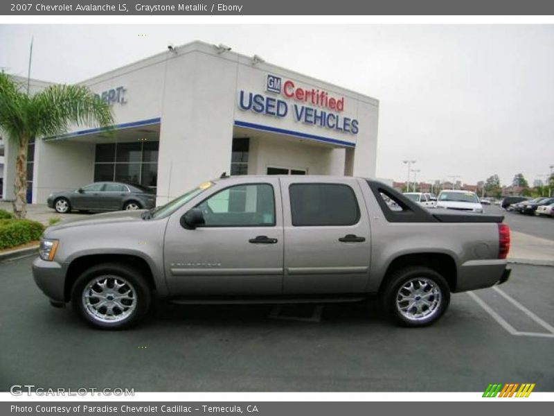 Graystone Metallic / Ebony 2007 Chevrolet Avalanche LS