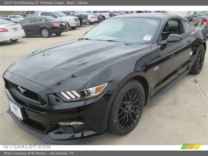 Front 3/4 View of 2015 Mustang GT Premium Coupe