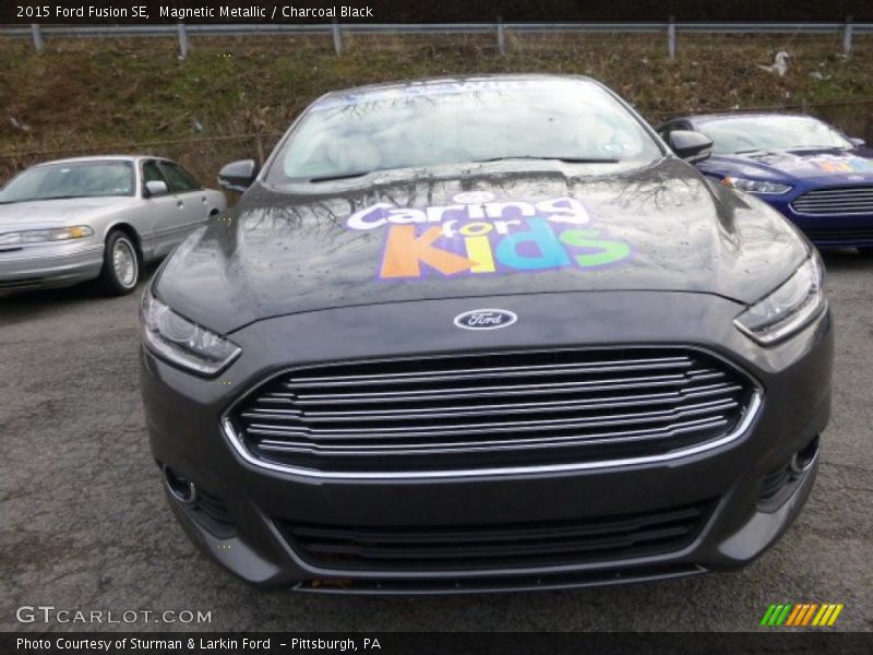 Magnetic Metallic / Charcoal Black 2015 Ford Fusion SE
