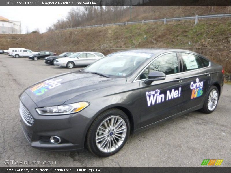 Magnetic Metallic / Charcoal Black 2015 Ford Fusion SE