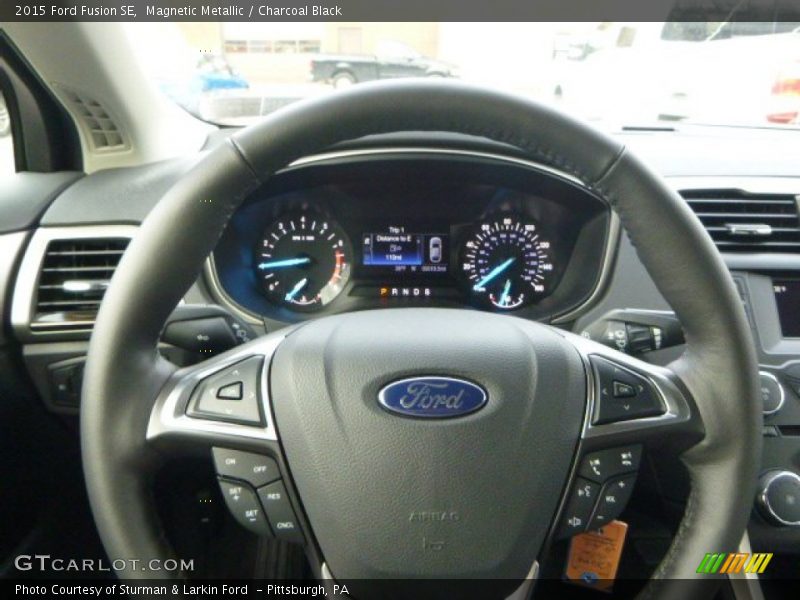 Magnetic Metallic / Charcoal Black 2015 Ford Fusion SE